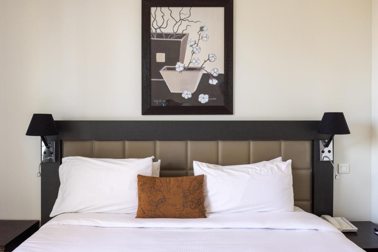 Hotel La Villa Cap D'Antibes Juan-les-Pins Ngoại thất bức ảnh